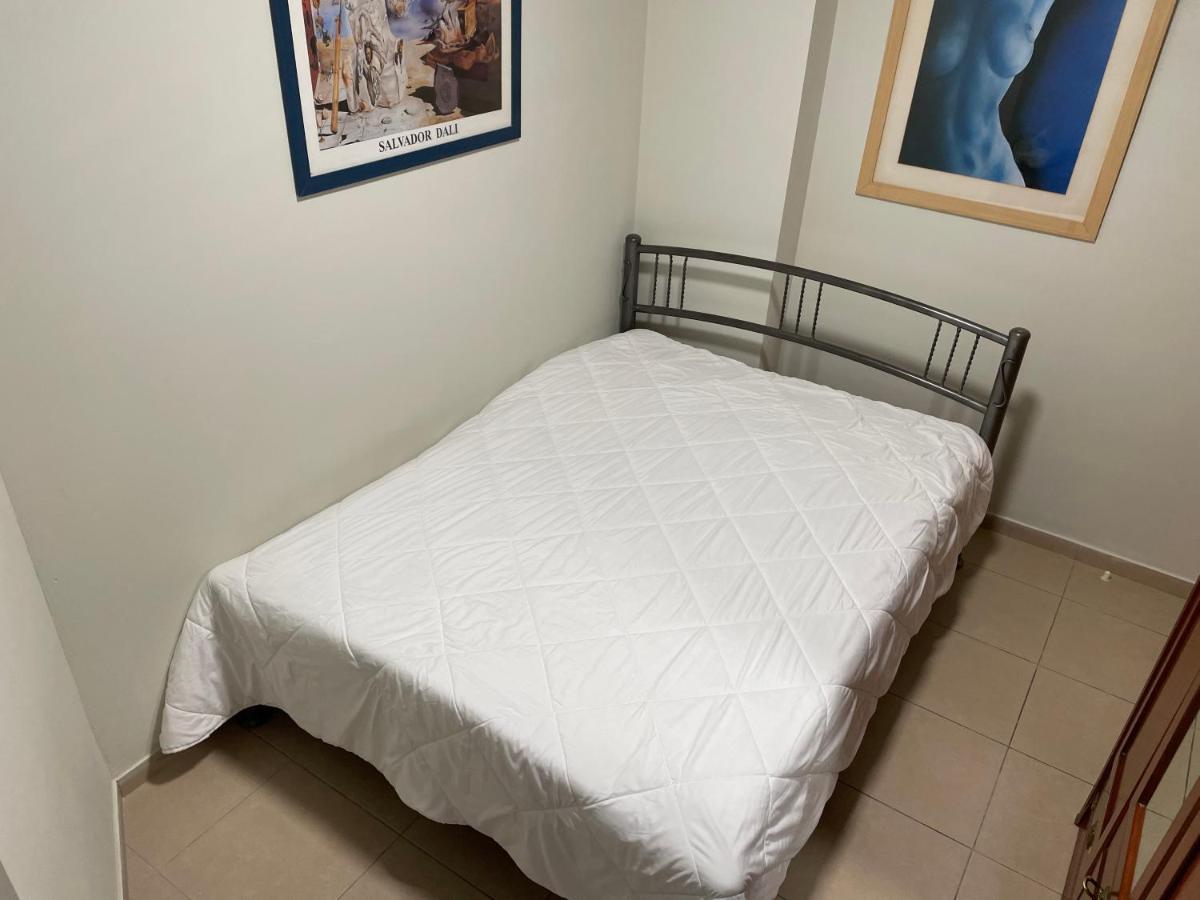 בת ים Isralux Apartments מראה חיצוני תמונה