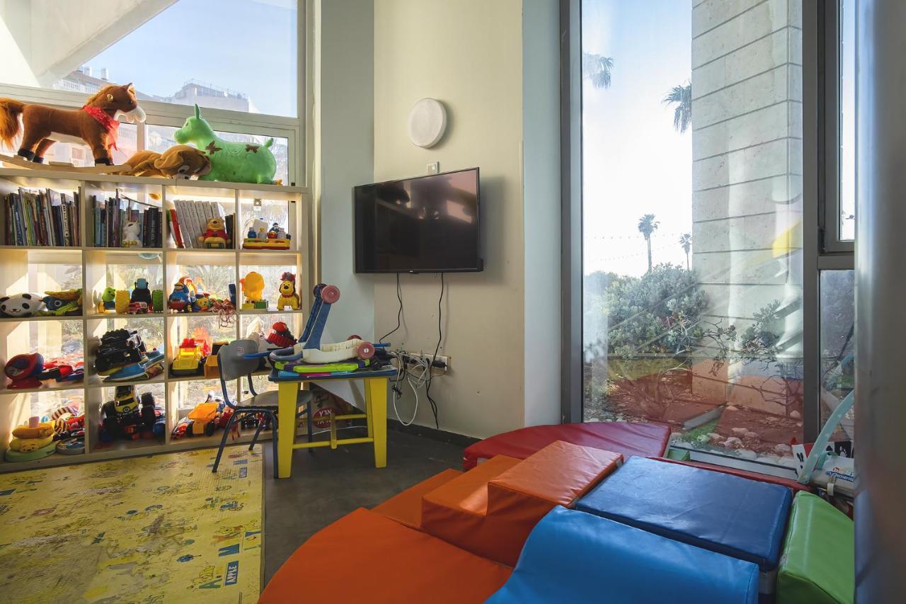 בת ים Isralux Apartments מראה חיצוני תמונה