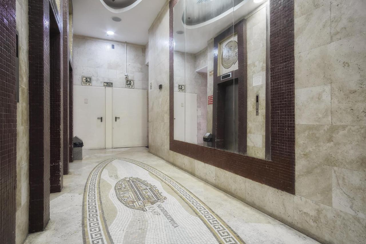בת ים Isralux Apartments מראה חיצוני תמונה