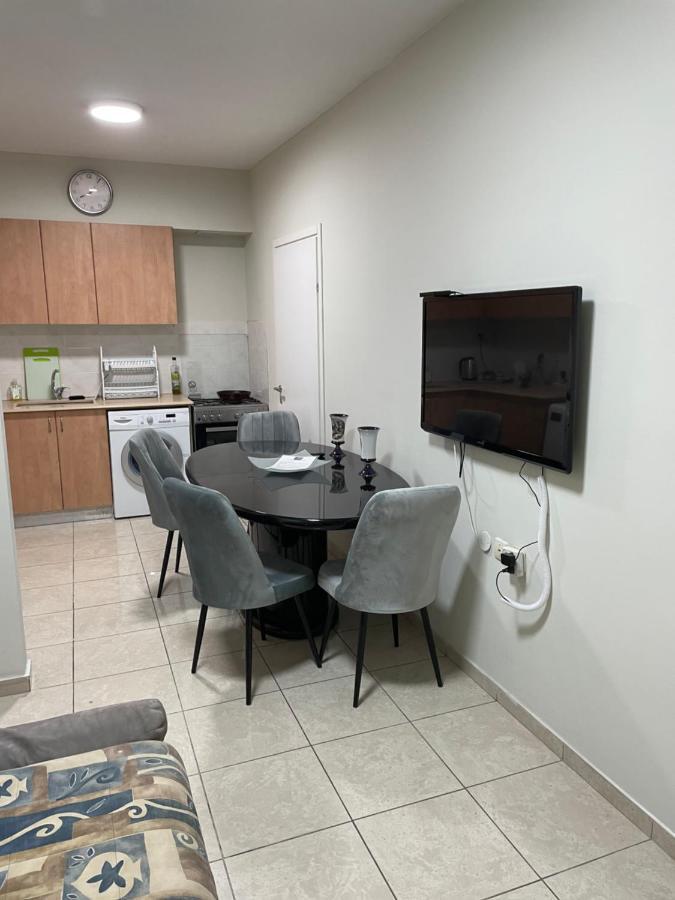 בת ים Isralux Apartments מראה חיצוני תמונה