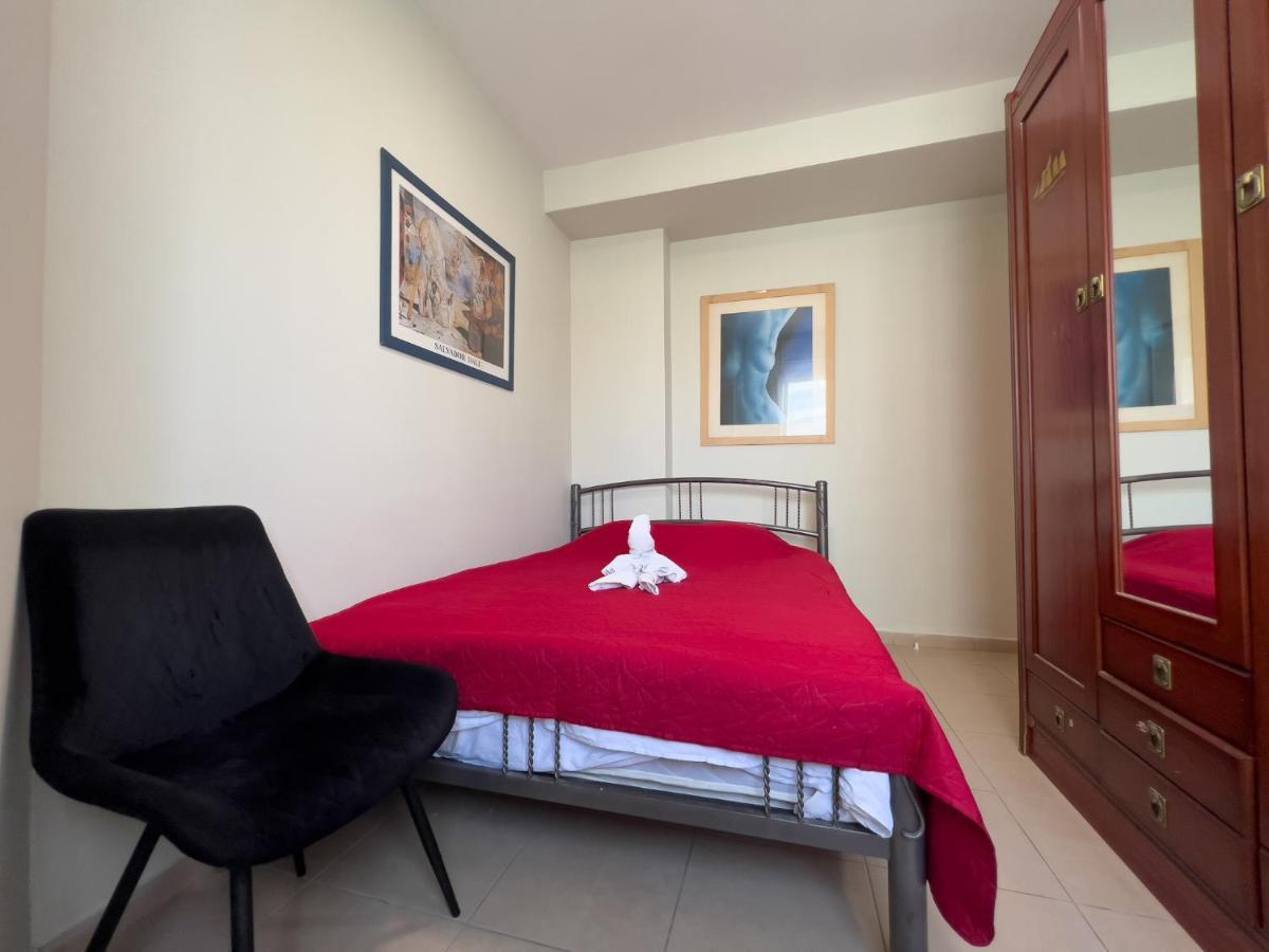 בת ים Isralux Apartments מראה חיצוני תמונה