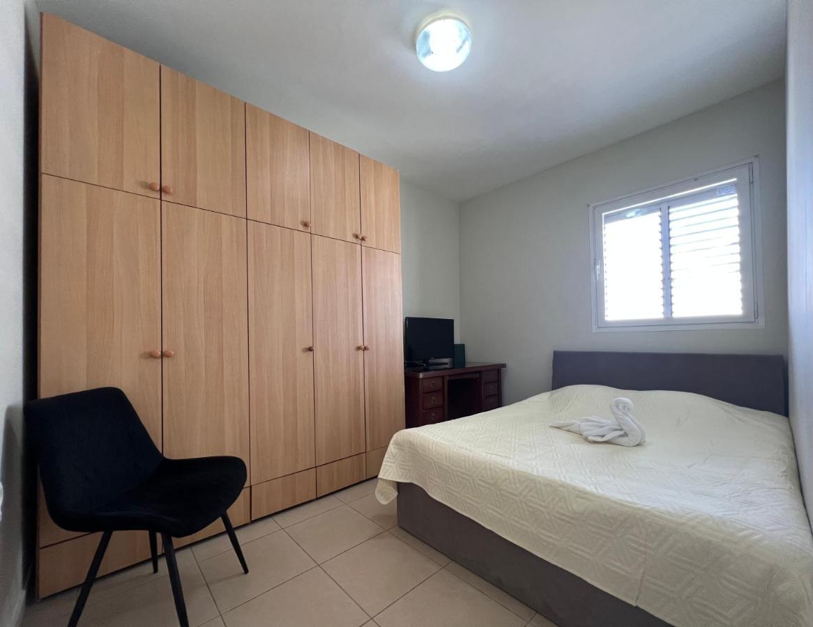 בת ים Isralux Apartments מראה חיצוני תמונה